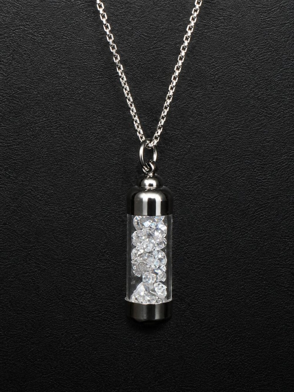 Simulated DIAMOND filled amulet with chain...26001